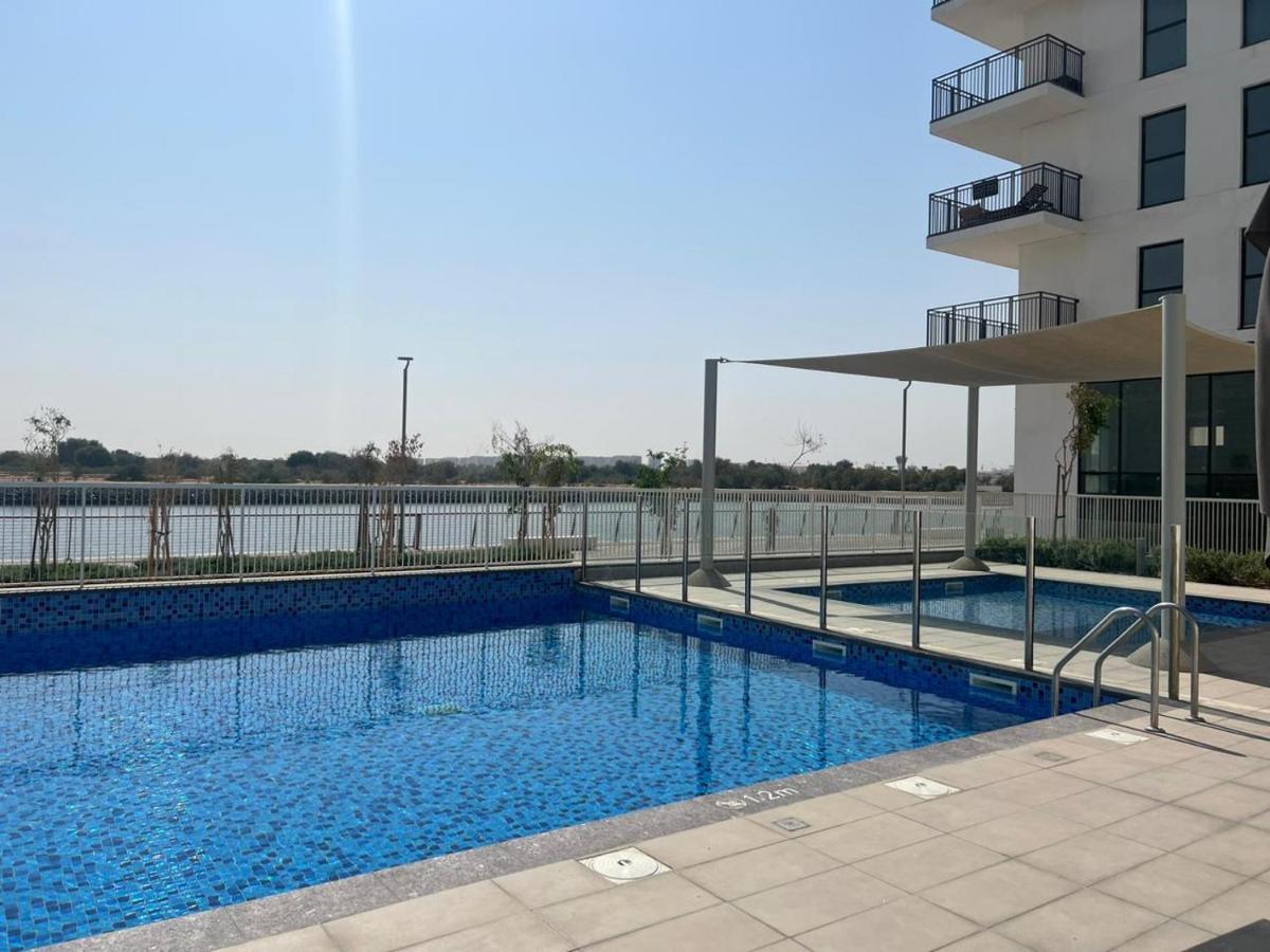 Next To Yas Island'S Gems - Canal+Pool View Abu Dhabi Exterior photo